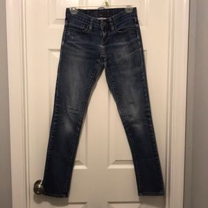 Levi’s Ultra Low Skinny 521 Jeans
